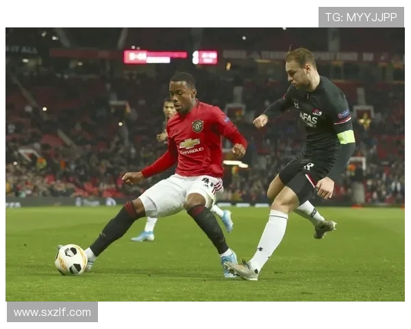 伯恩茅斯俱乐部新赛季布局与引援动向及战术调整前瞻