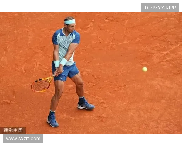 网球巨星梅德韦杰夫逆转战胜纳达尔 晋级年终总决赛四强